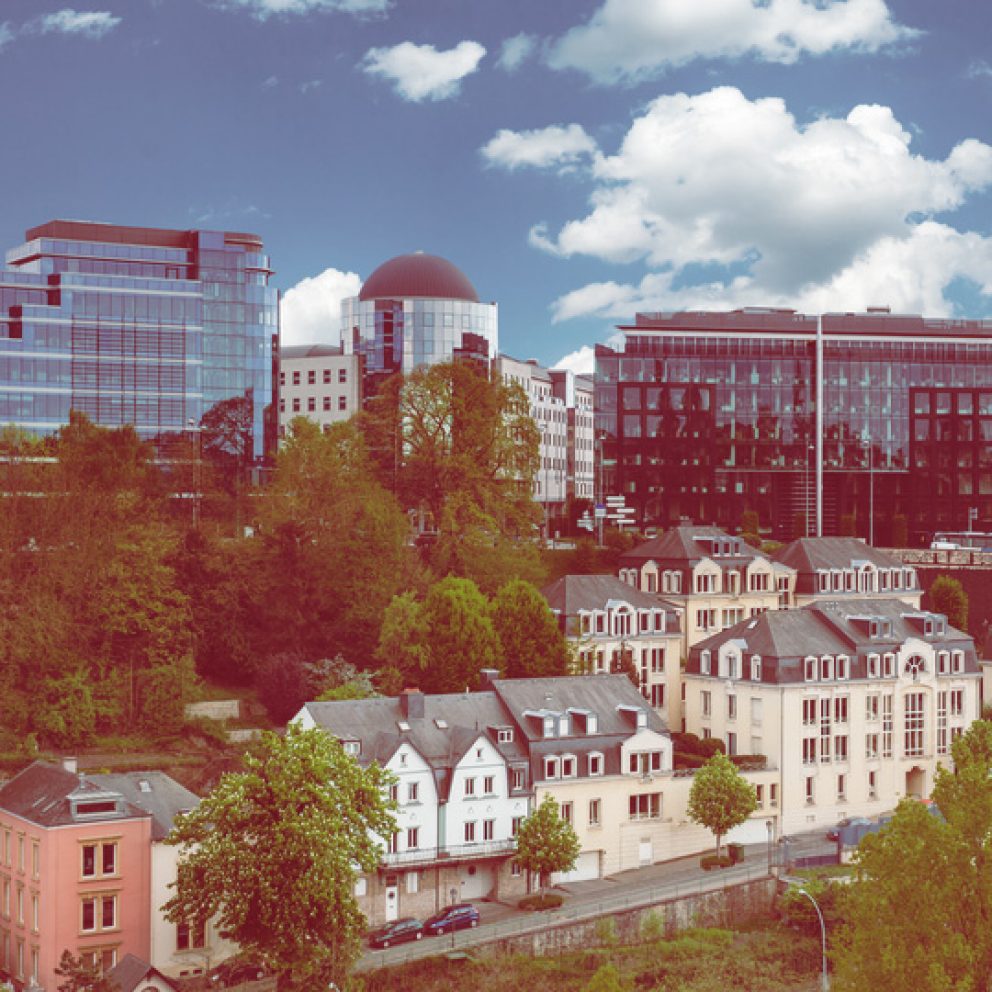 Why is Renta 4 Luxembourg a good choice?